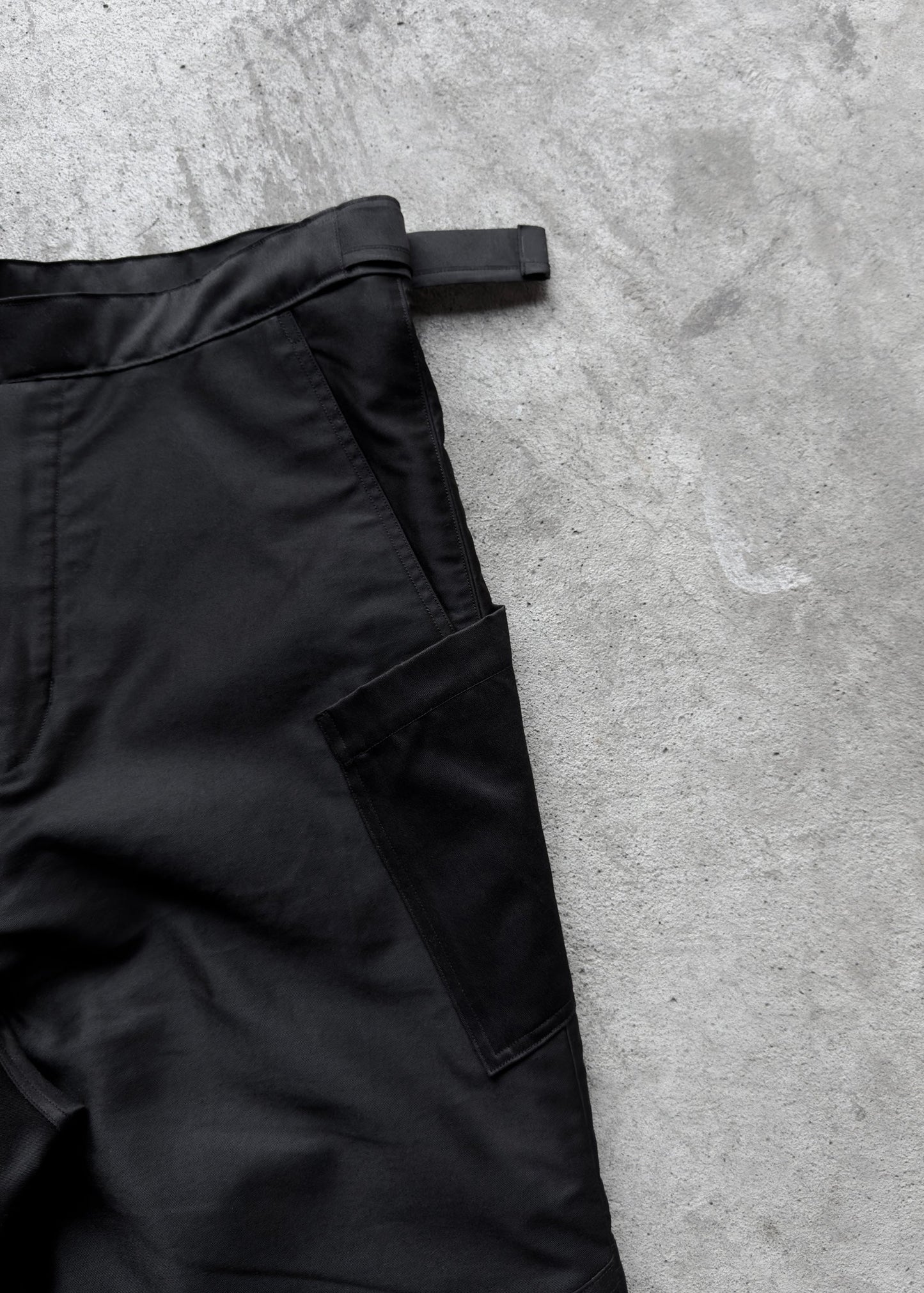 NEVER STRUGGLED 6PF HEAVYWEIGHT MOLESKIN PANTS FRONT PHOTO DETAILS SIDE POCKET, SLASH POCKET, WAIST ADJUSTER, JAPANESE HEAVYWEIGHT MOLESKIN FABRIC 100% COTTON