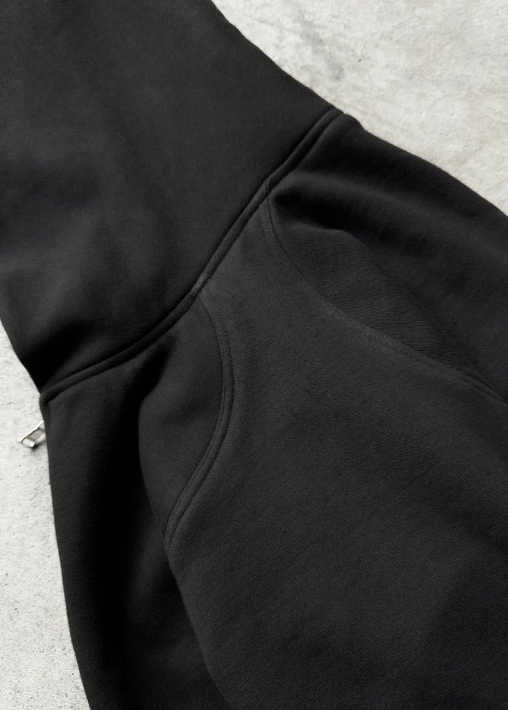 NEVER STRUGGLED V2 ZIP UP JACKET BLACK SIDE FLAT VIEW, CURVED RAGLAN DETAIL, 100% COTTON 500 GSM